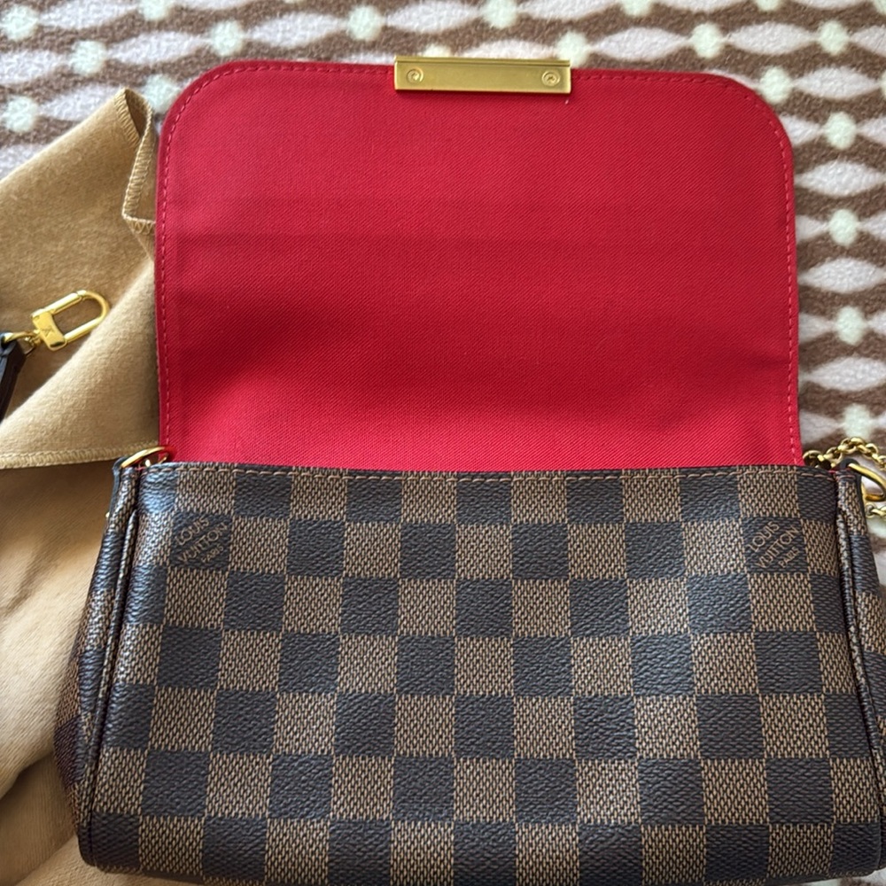 Louis Vuitton Damier Favourite “PM” the smaller version than the MM - Picture 10 of 10